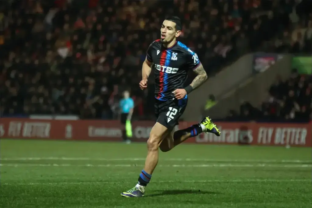 Crystal Palace demand £25 million for Daniel Munoz