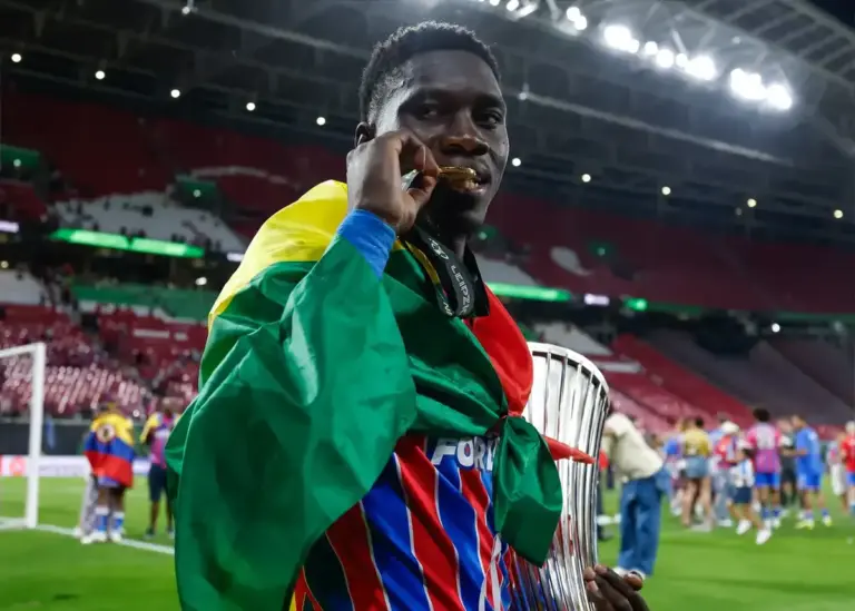 Liverpool make £50m Ismaila Sarr offer to Crystal Palace