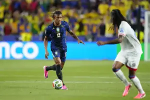 Crystal Palace keep close eye on Brazilian midfield duo