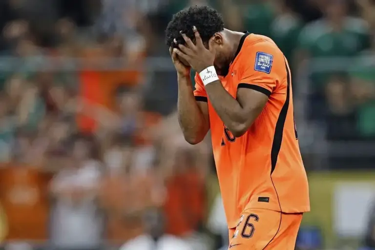Quinten Timber labelled ‘worst Dutchman’ after Netherlands draw