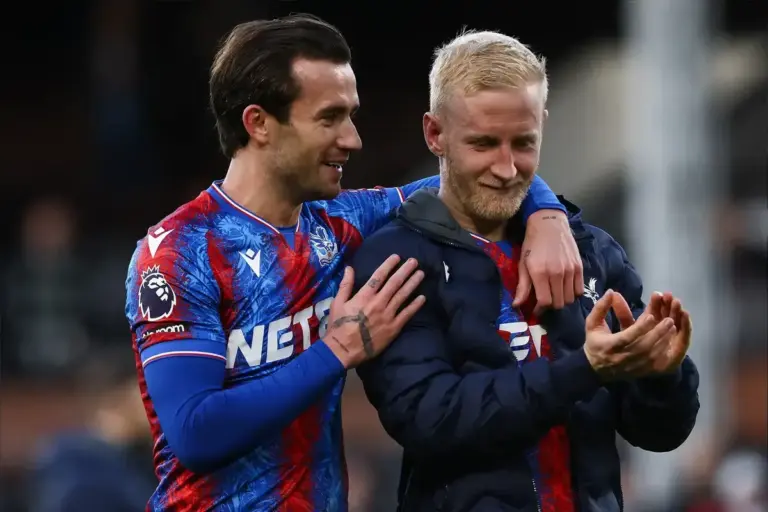 Crystal Palace open talks to bring back former defender